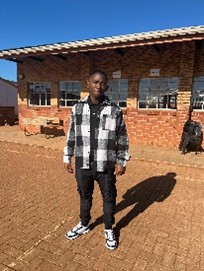 Luthando Sikhosana 